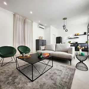  Apartment Matteotti Royale Italy